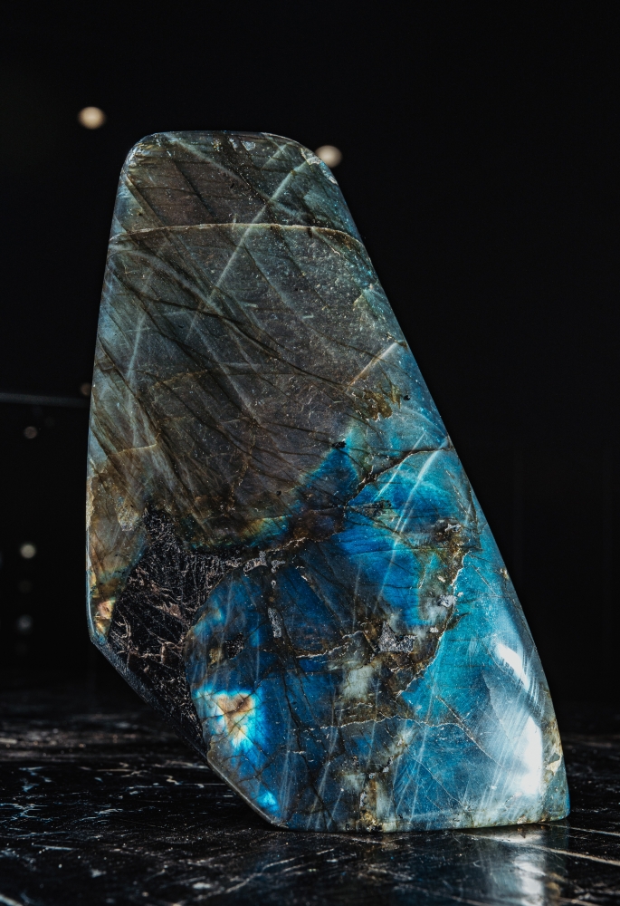 Лабрадорит 