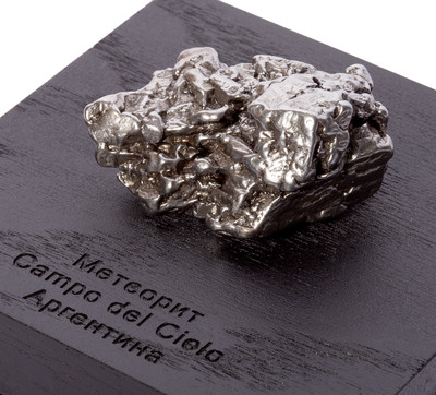 Метеорит Campo del Сielo 132,56 гр с коробкой