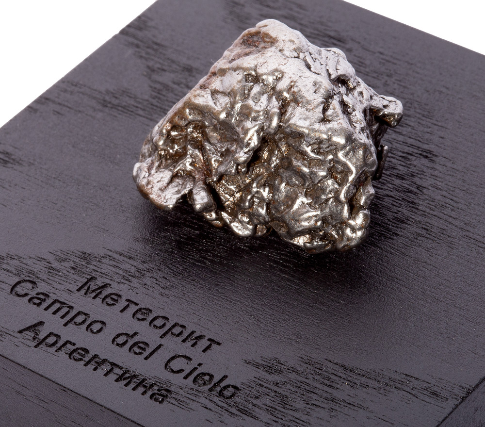 Метеорит Campo del cielo 101,64 гр с коробкой