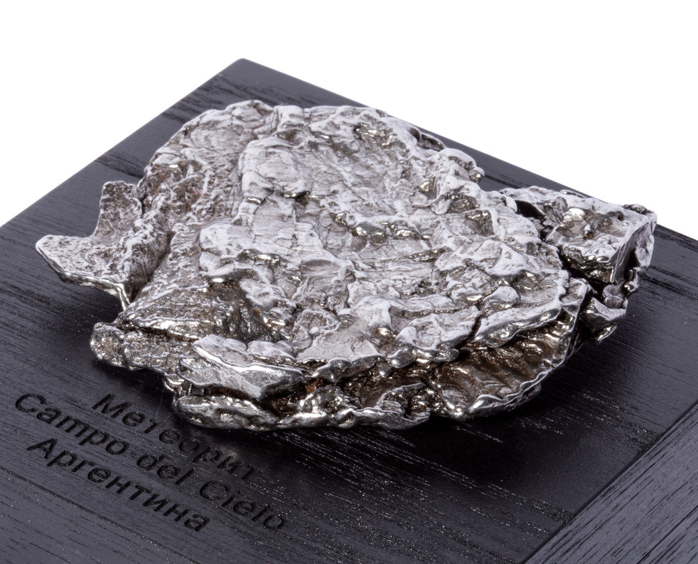 Метеорит Campo del Cielo 243,63 гр с коробкой