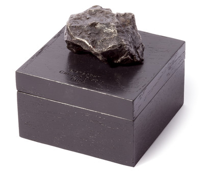 Метеорит Canyon Diablo 196,13 гр с коробкой
