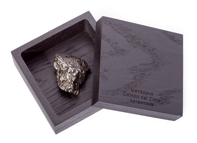Метеорит Campo del Сielo 126,18 гр с коробкой