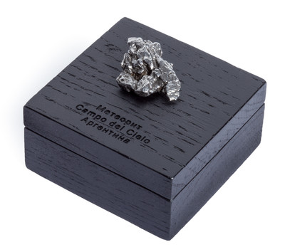 Метеорит Campo del Cielo 6-10 гр с коробкой