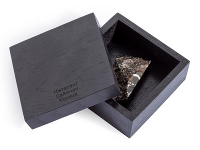 Метеорит Сеймчан (палласит) 68,71 гр с коробкой