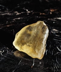 Ливийское стекло 62 г