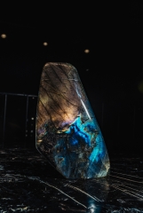 Лабрадорит 