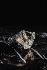 Лунный метеорит Ajdabiya 001 30 г